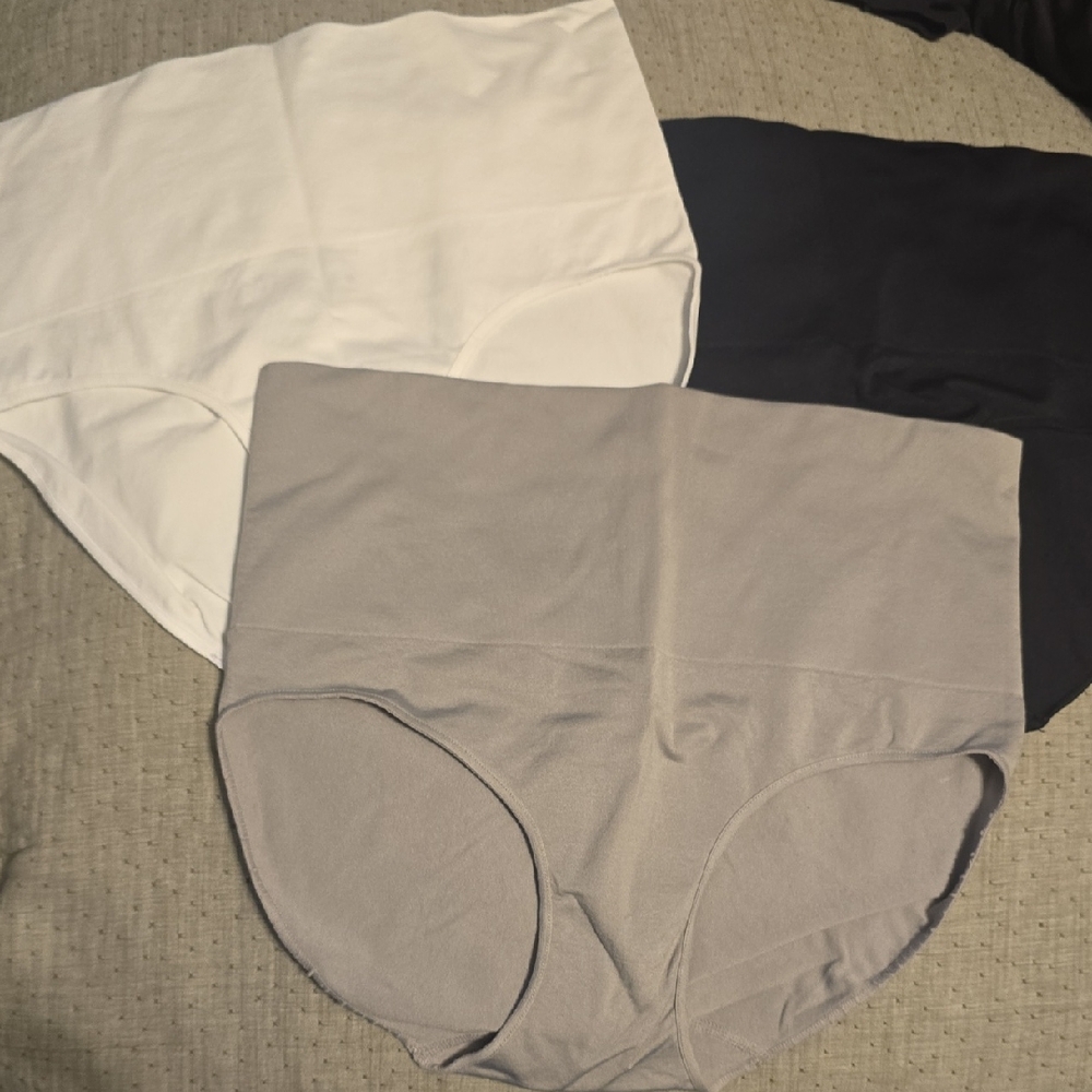 Women's High-Waist Shapewear Briefs - White, Black, Gray